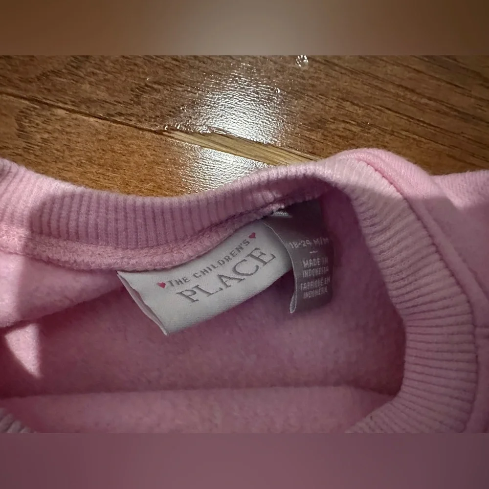 Enchanting Duo of Girls’ 18-24M Sweaters with Rainbow & Unicorn Motifs